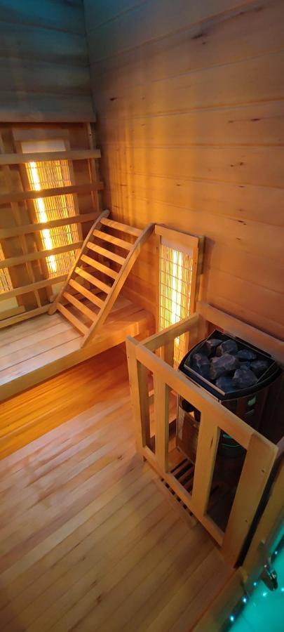 La Rivière-Saint-Sauveur La Kaz Rhumantique Sauna And Spa Privatif מראה חיצוני תמונה