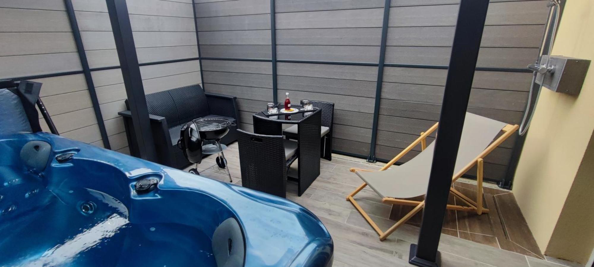 La Rivière-Saint-Sauveur La Kaz Rhumantique Sauna And Spa Privatif מראה חיצוני תמונה